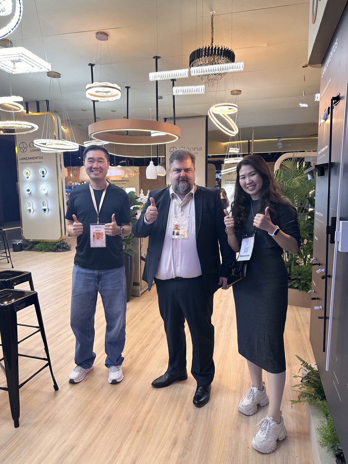 Meeting partners at the expo